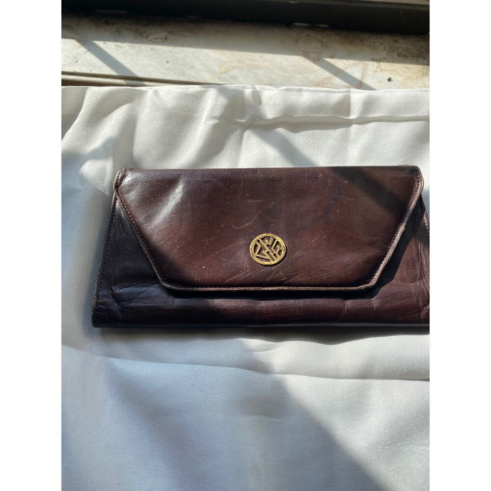 Buxton top grain cow hide  36 wallet